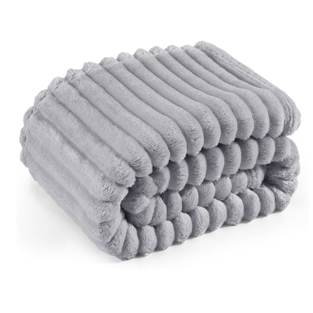 Luxurious Gray throw blanket